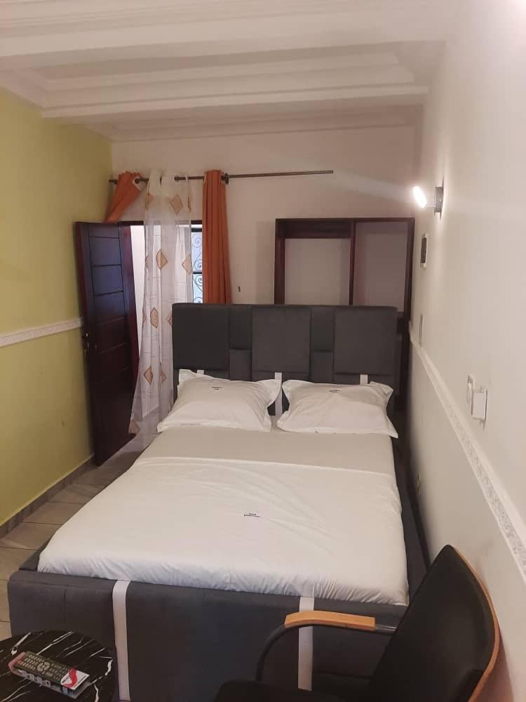 Residence P P M Odza ياوندي المظهر الخارجي الصورة