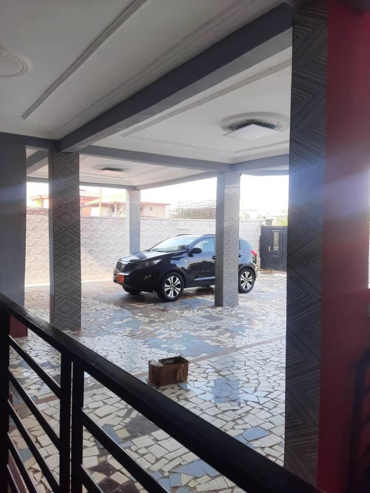 Residence P P M Odza ياوندي المظهر الخارجي الصورة