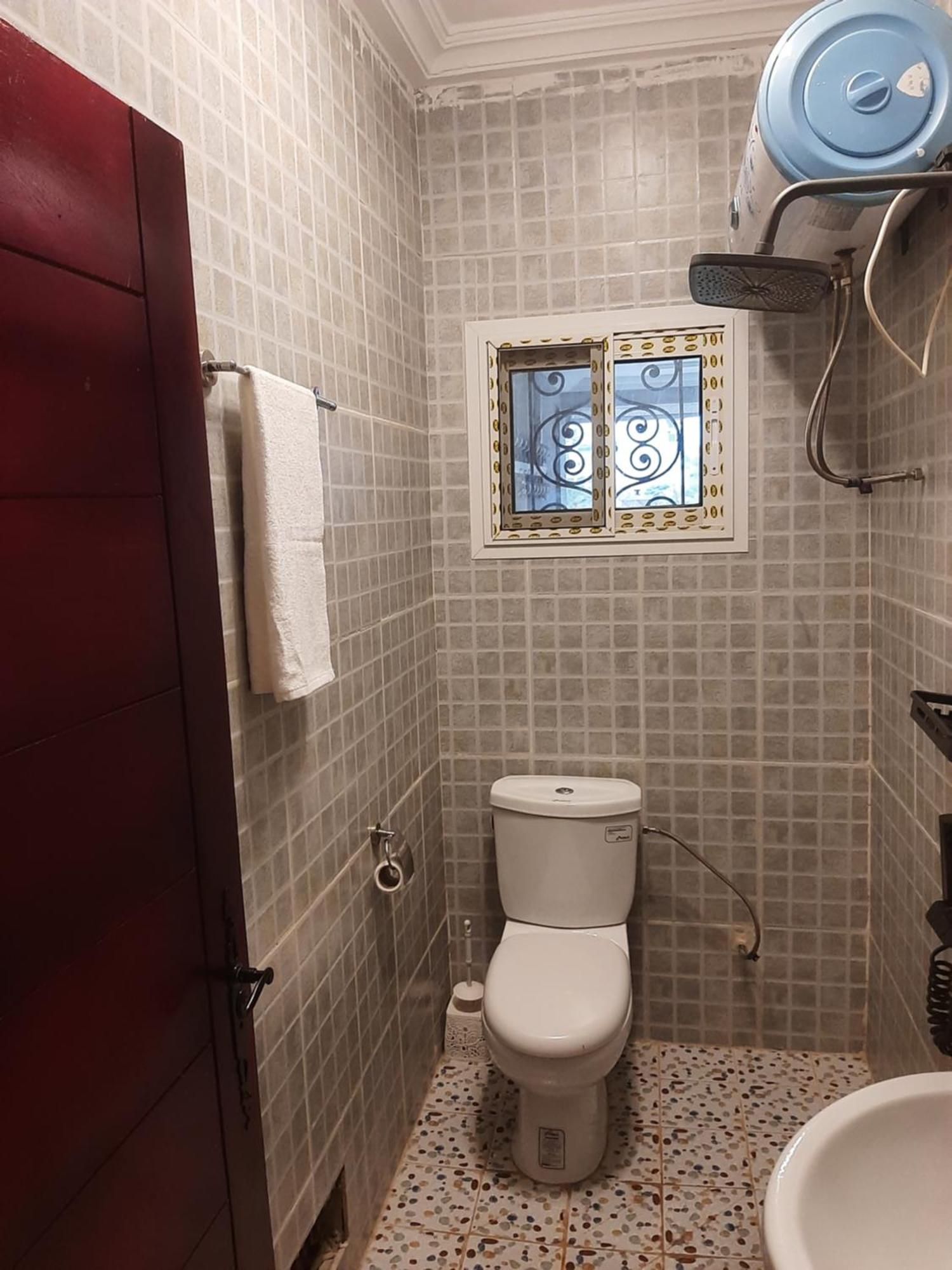 Residence P P M Odza ياوندي المظهر الخارجي الصورة